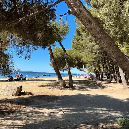 Apartment Dans La Pinede Pour 4 Personnes *