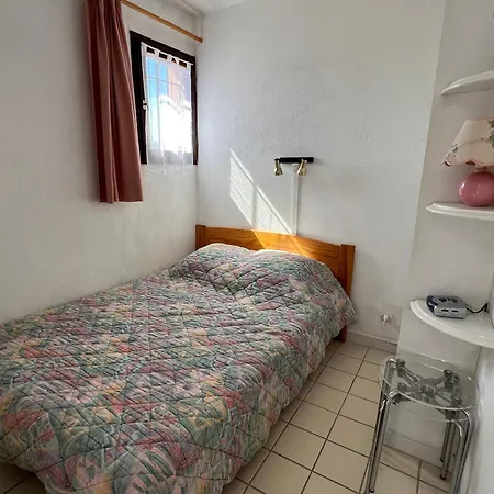Dans La Pinede Pour 4 Personnes Apartment *