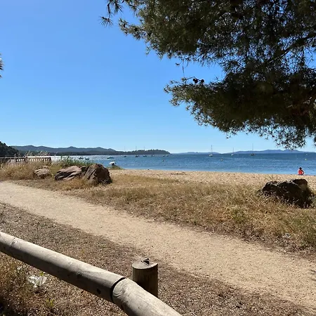 Dans La Pinede Pour 4 Personnes * La Londe-les-Maures