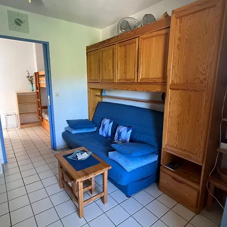Apartment Dans La Pinede Pour 4 Personnes *
